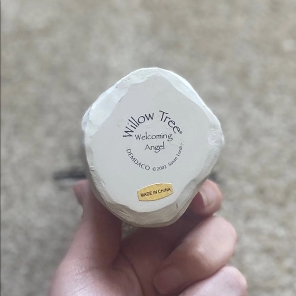 Willow Tree Welcome Angel - Tall - Picture 3 of 5